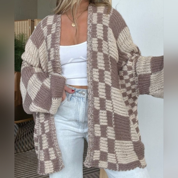 Plaid & Cozy Days Cardigan - Mocha - Picture 5 of 5